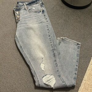 Woman’s Jeans 8